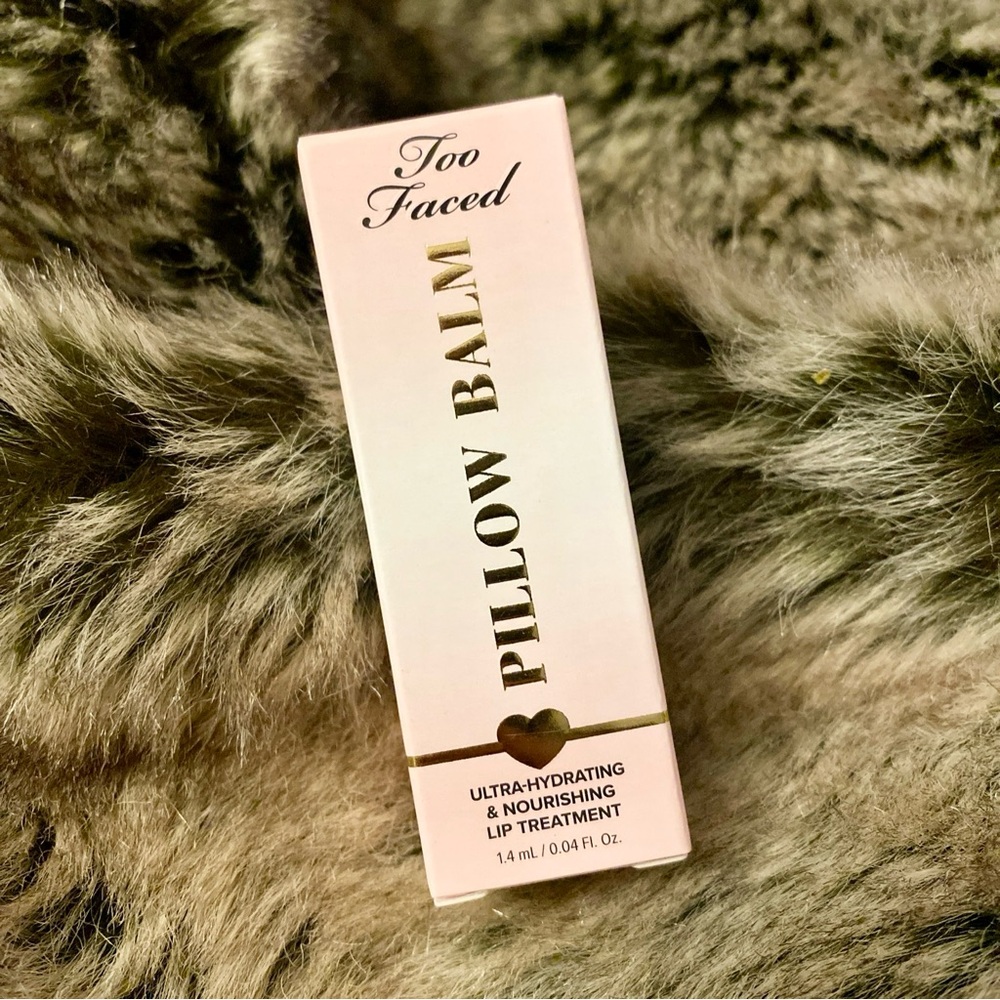Too faced pillow balm ultra hydrating lip treatment